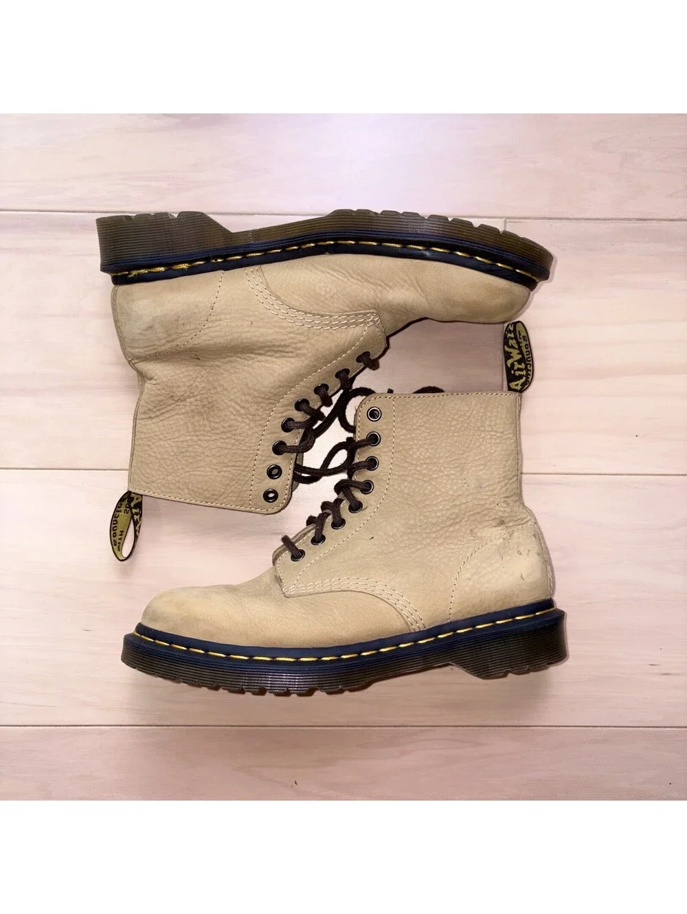 Dr. Martens pre owned